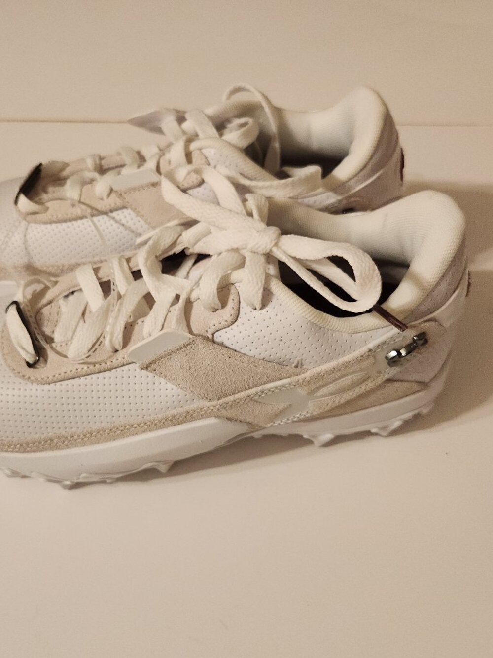 Under Armour Harper 10 Pro TPU Baseball Cleats White 6010136-101 Size 7 US